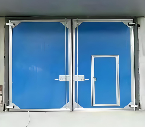 伊犁工业平开门