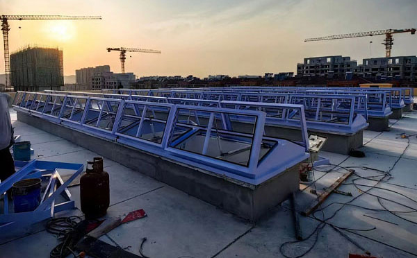 消防伊犁排烟窗怎么选择尺寸