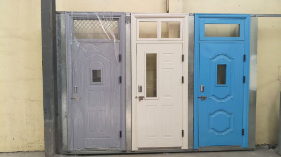 伊犁学校教室门