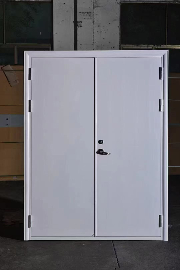 酒店项目完成公共区域伊犁防火门布设